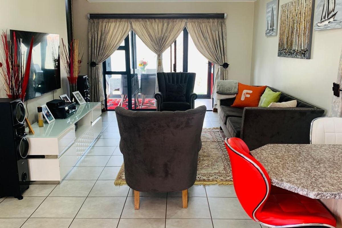 Beautiful 3-Bedroom Home for sale - Photo 2