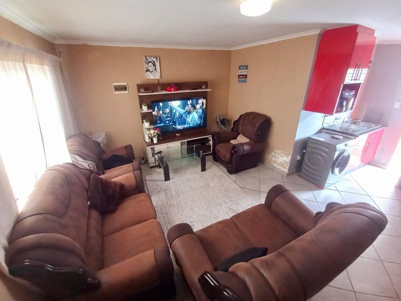 Two Bedrooms house for sale in Kirkney - Photo 9