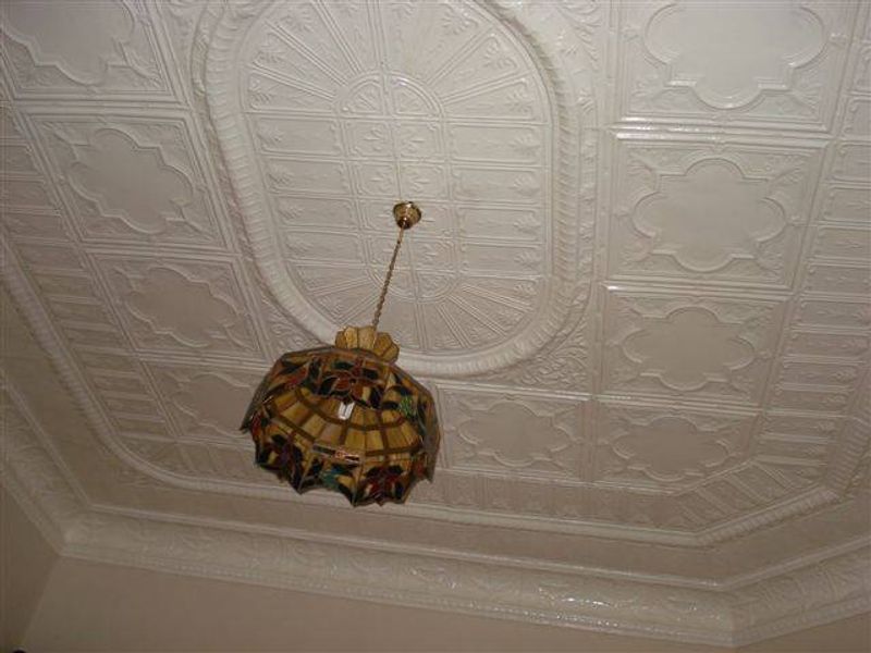 CHARMING HOUSE - Photo 4