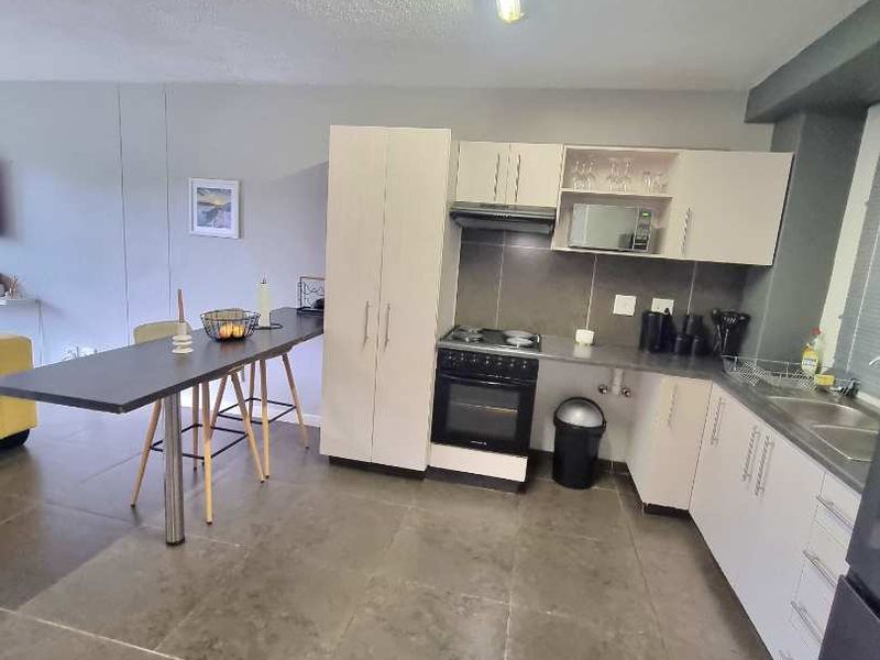 RIVERPORT APARTMENT FOR SALE - Photo 7