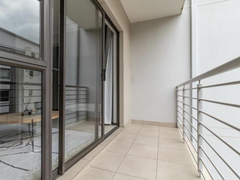 A beautiful 2 Bed 2 bath in broadacres SoHo junction - Photo 7