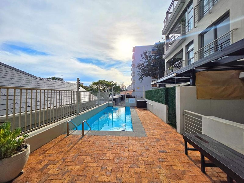 Modern & Secure 2 Bedroom Ground Floor Apartment - Photo 6