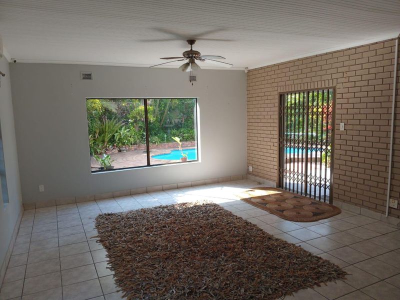 Step into easy, stylish living in the heart of Meer en See - Photo 7