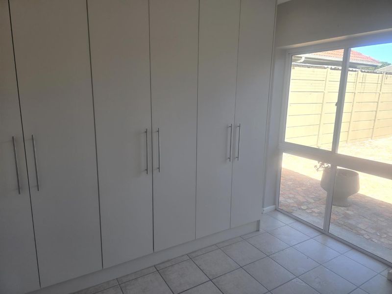 Groundfloor apartment Unit 3 in Panorama - Photo 9