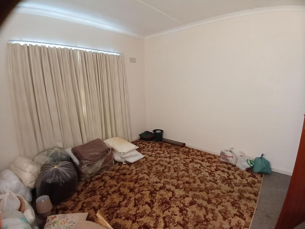 Same 2nd or 3rd Bedroom; now in the opposite direction.