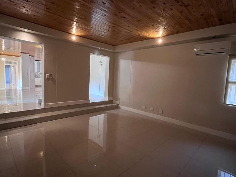 Eros house with view and King Master bedroom - Photo 4