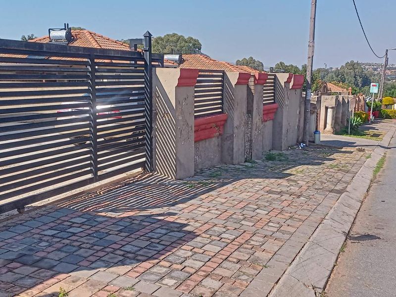 Open-Plan Living in Glenway Estate! - Photo 8