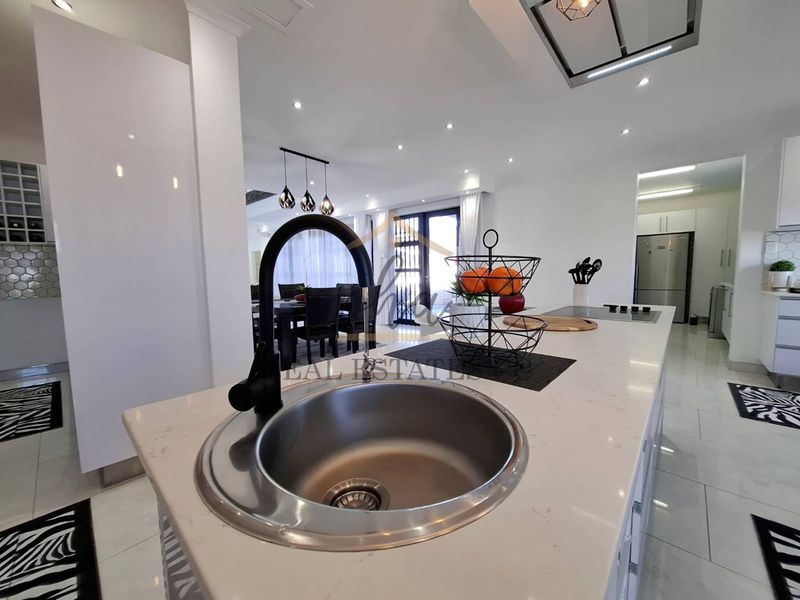 Live Moments Away from the Sea – A Home Where Comfort Meets Elegance - Photo 7