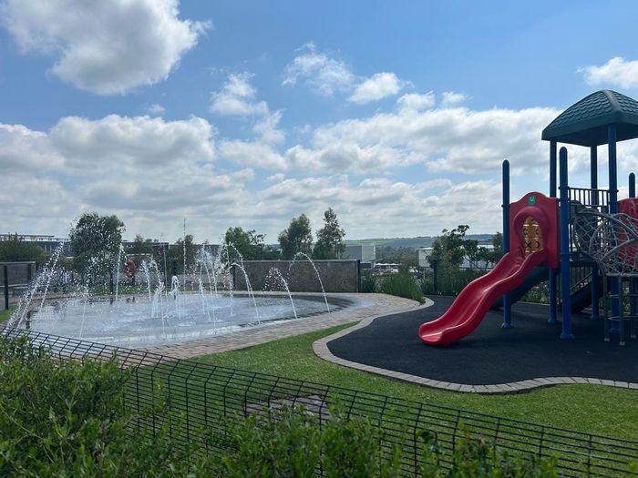 Property #2440503, Apartment Rental Monthly in Linbro Park