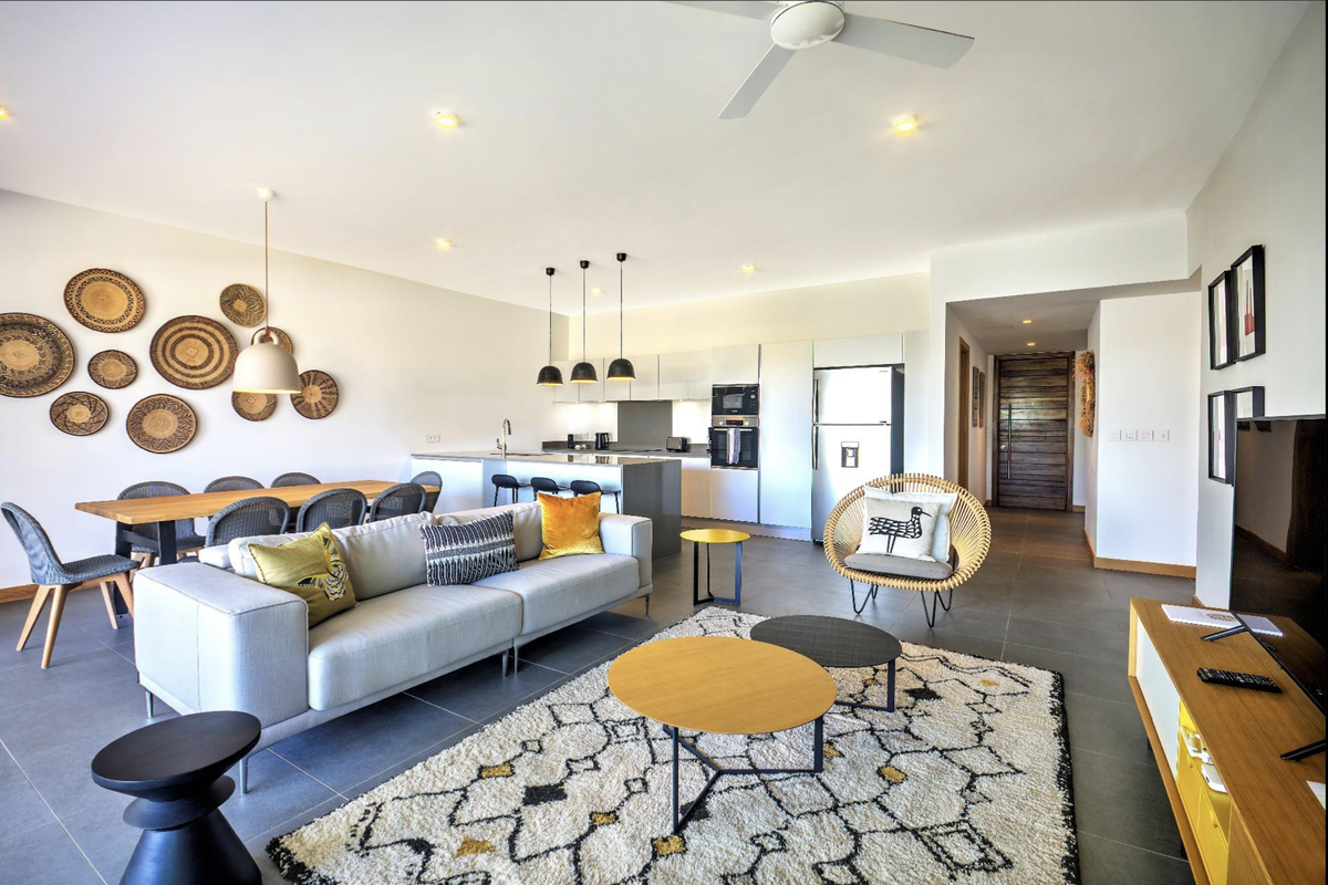 Contemporary Luxury Living. - Photo 2