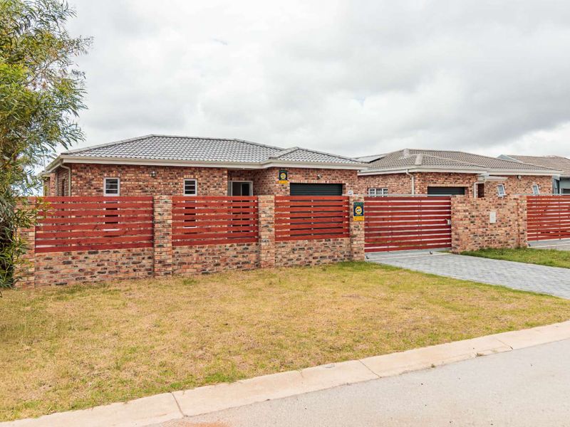 Fairview Modern Facebrick Newly Built Property - Photo 2