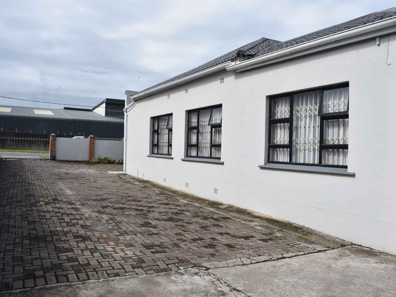 When Convienience is key! - Photo 3