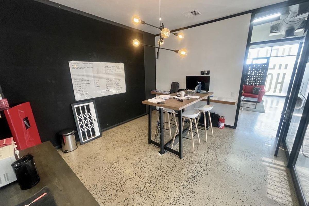 Hendra - Premium 100m2 Retail Space to Let in Durban North - Photo 5