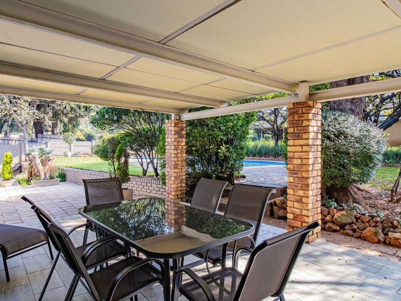 Where Family Comfort & Guest House Dreams Come Together - Photo 10
