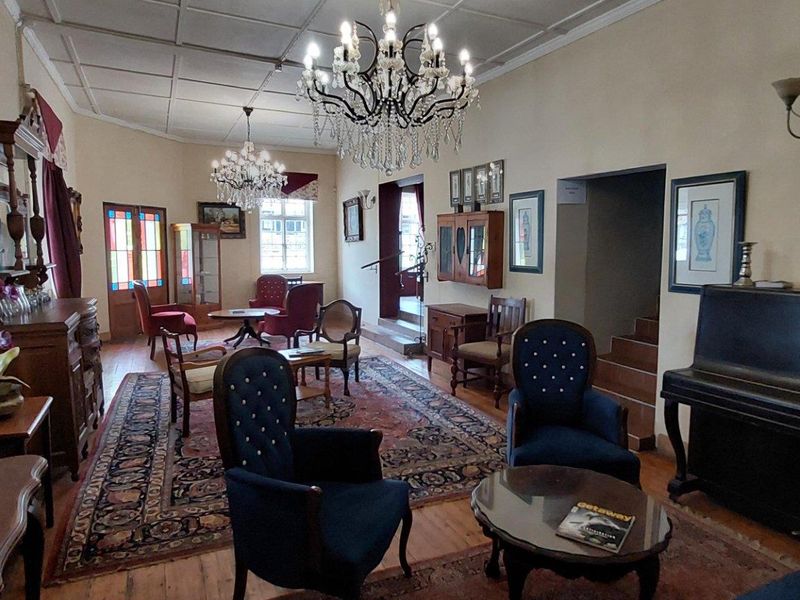 Pig and Whistle Inn – South Africa’s Oldest Continuously Licensed Pub for Sale - Photo 3