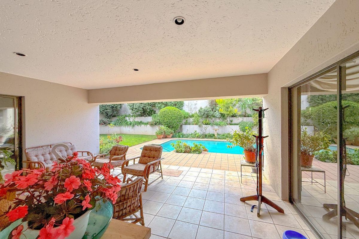 Prime Bryanston Gem Near St Stithians — Bring Your Vision - Photo 2
