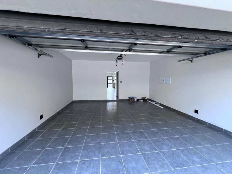 Modern 3-Bedroom Cluster in Prime Bryanston East – No Transfer Costs! - Photo 3