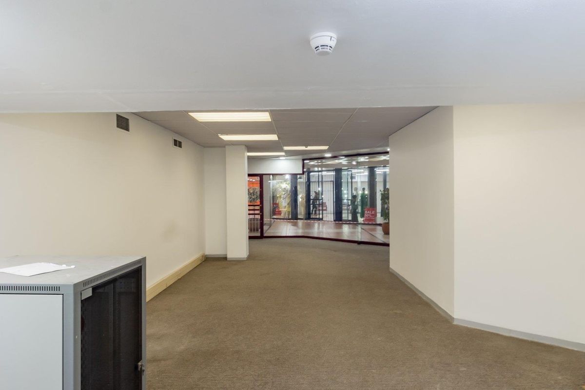 Commercial Property to Rent in Blackheath - Photo 5
