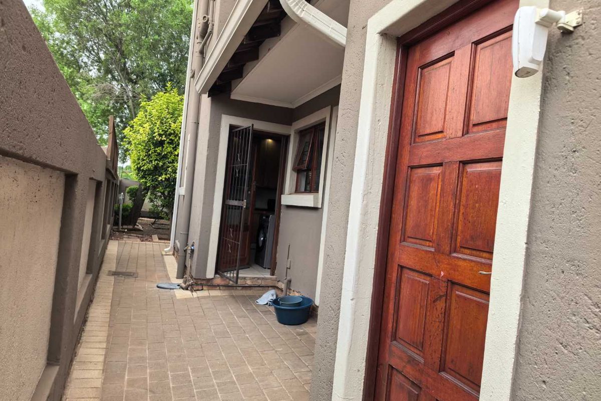 5 Bedroom house for sale in Rynfield - Photo 2