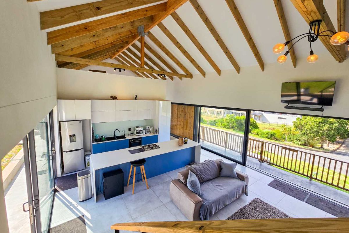 Neat two Bedroom home for sale in Stilbaai-Wes. - Photo 3