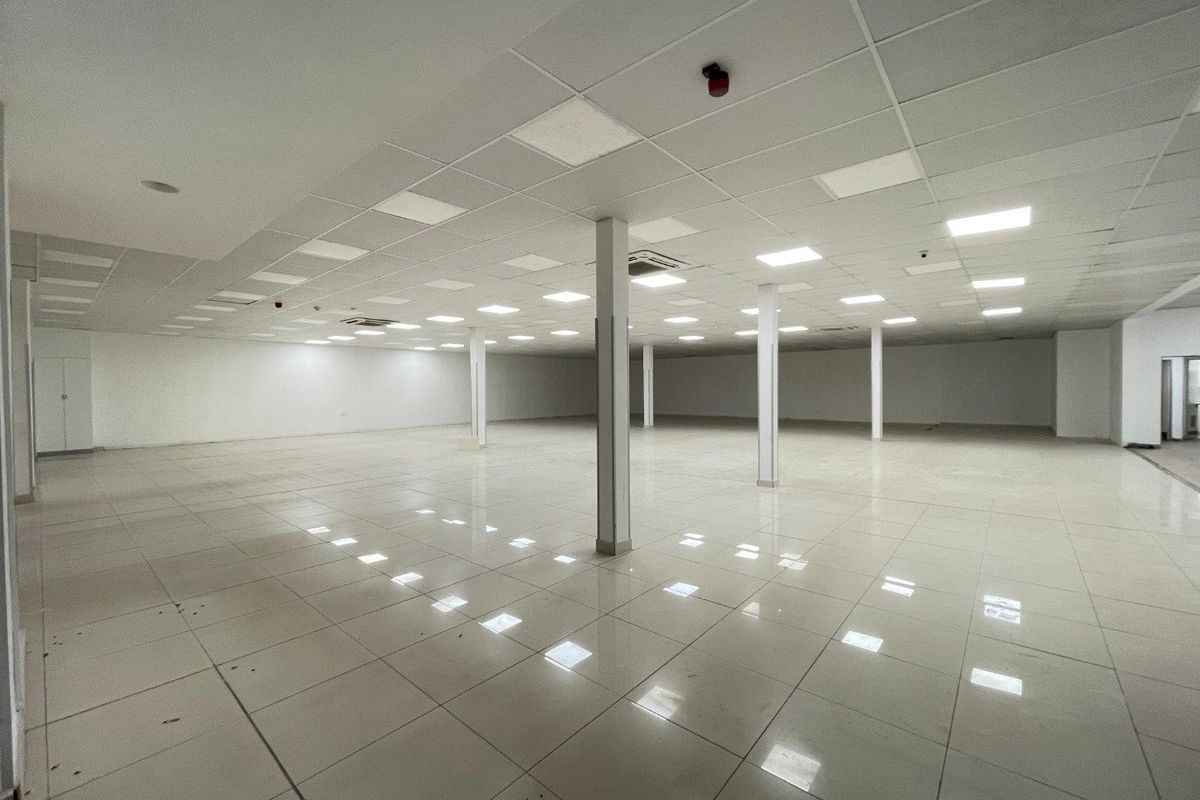 High-Exposure Ground Floor Retail Opportunity | Umhlanga Rocks - Photo 2