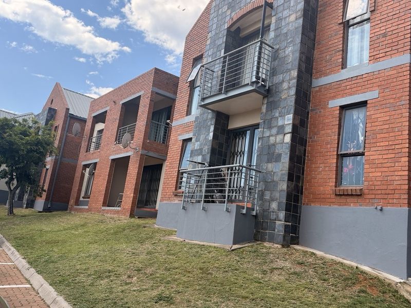 One-Bedroom Apartment for sale - Photo 9