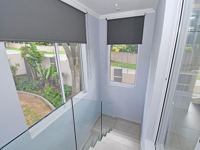 SPACIOUS ULTRA MODERN SECURE STUDIO FLATLET FURNISHED PARKMORE FOR RENT - Photo 10