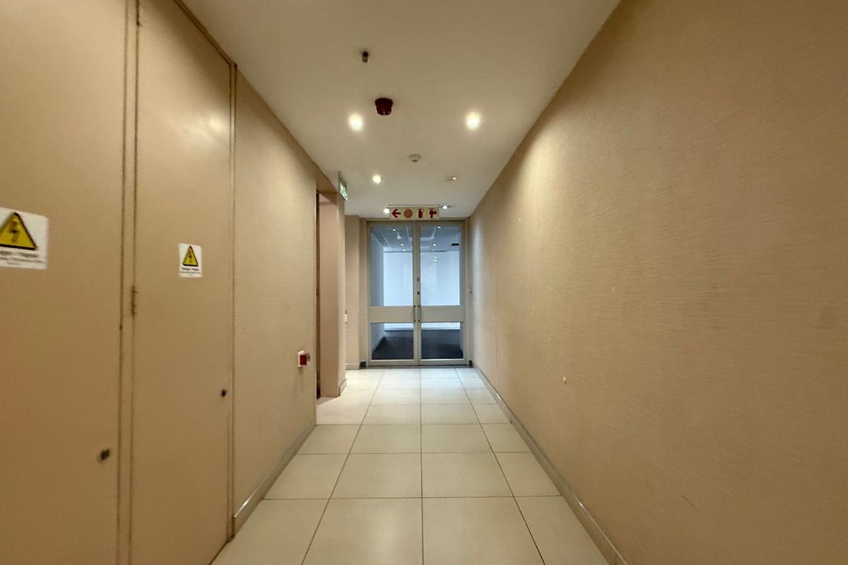 Prime Office Space Available at The Mall Offices, Rosebank - Photo 2