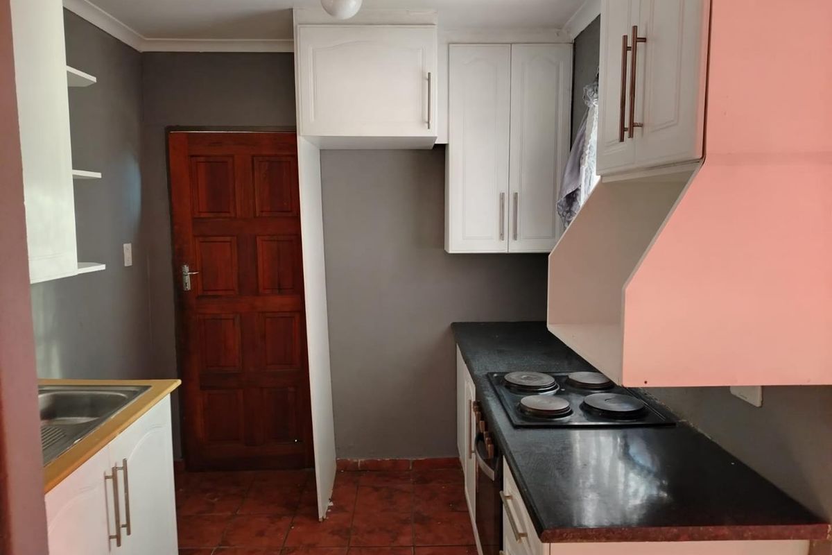 3 Bedroom House to Rent in Alveda - Photo 2