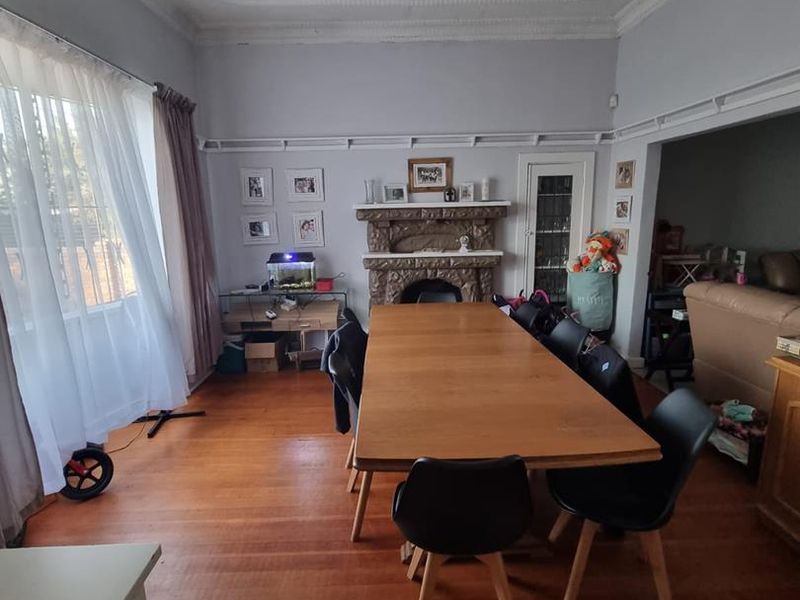 Dual Homes + Flatlets: Perfect for Big Families & Investors! - Photo 9