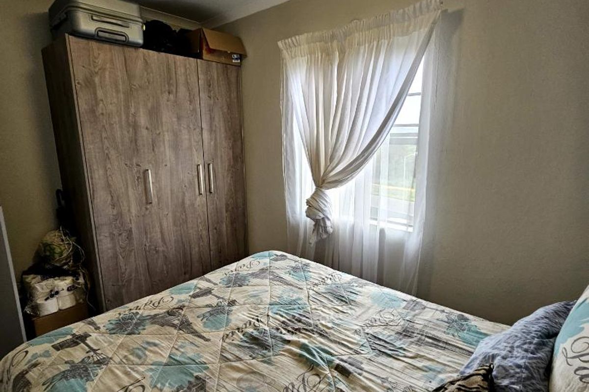 2 bedroom apartment in wolmer, Akasia - Photo 4