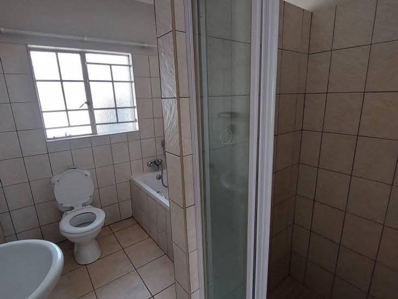 Townhouses for sale in Engedi Complex - Various units for various prices available - Pionierspark Ext 1 - Photo 8