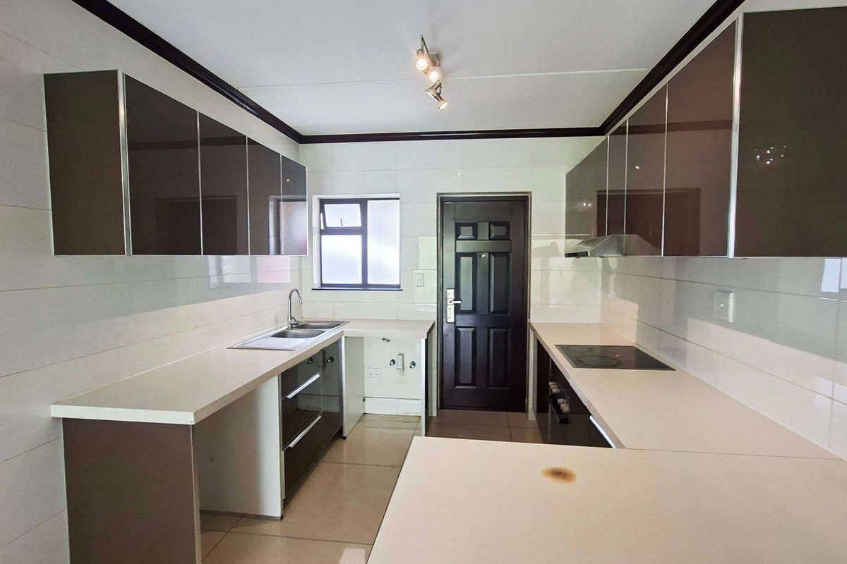 2 bed, 1 Bath Ground Floor apartment for sale in the Heart of Craigavon - Photo 2