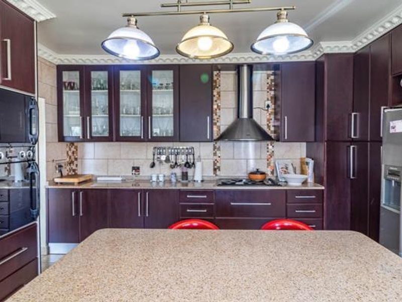 3 Bedroom Home for Sale in Mulbarton - Photo 4