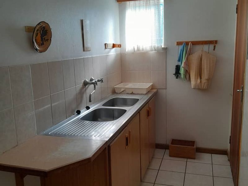 FOR SALE- SPACIOUS 3 BEDROOM HOUSE IN OUTJO, NAMIBIA - Photo 5