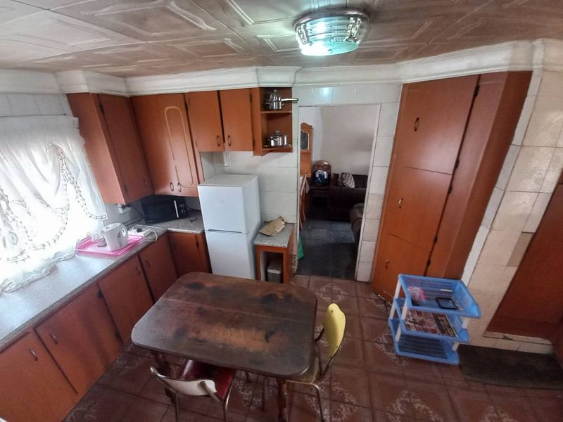 Two Bedrooms house for sale - Photo 5