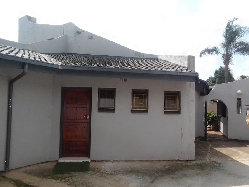 House for Rent in Norkem Park Kempton Park - Photo 5