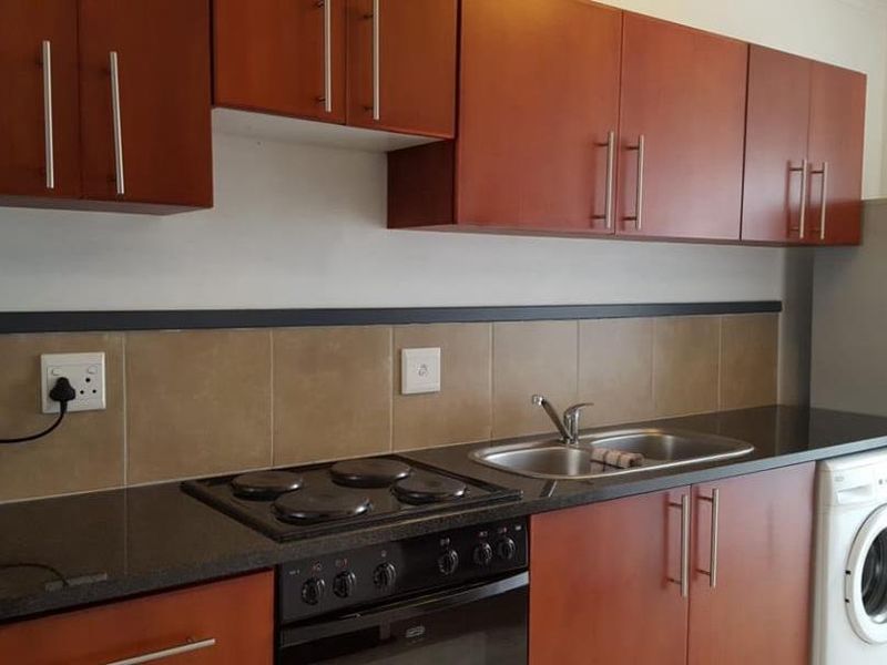 1 Bedroom apartment with study for rental – Fully Furnished!! - Photo 5