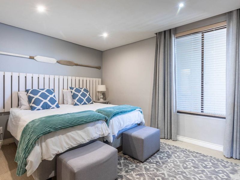 2 Bedroom Apartment for sale in Big Bay -- Location, Location, Location - Photo 8