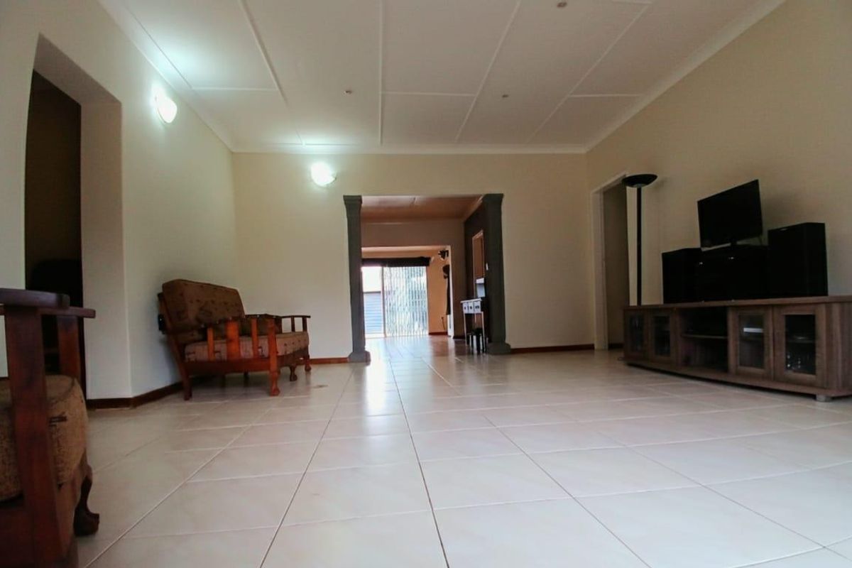 modern home with limitless potential - Photo 4