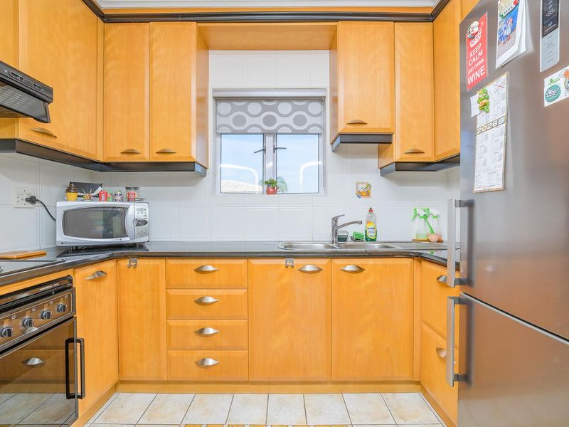 Spacious 2 Bedroom Apartment - Photo 6