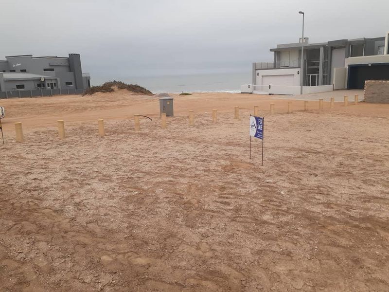 PERFECTLY LOCATED ERF FOR SALE IN HENTIES BAY - Photo 2