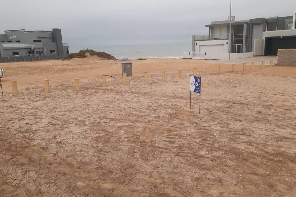PERFECTLY LOCATED ERF FOR SALE IN HENTIES BAY - Photo 2
