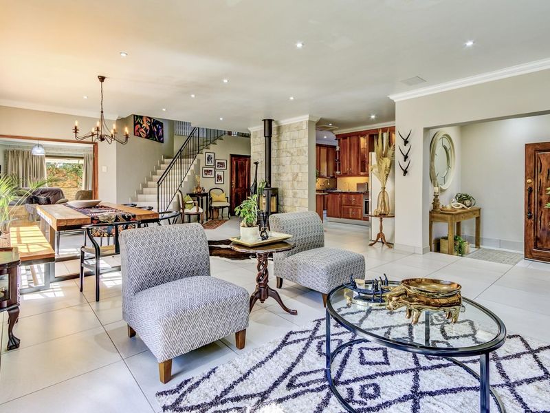 WORTHY OF THE PAGES OF GARDEN AND HOME... with solar and water solutions too! - Photo 10