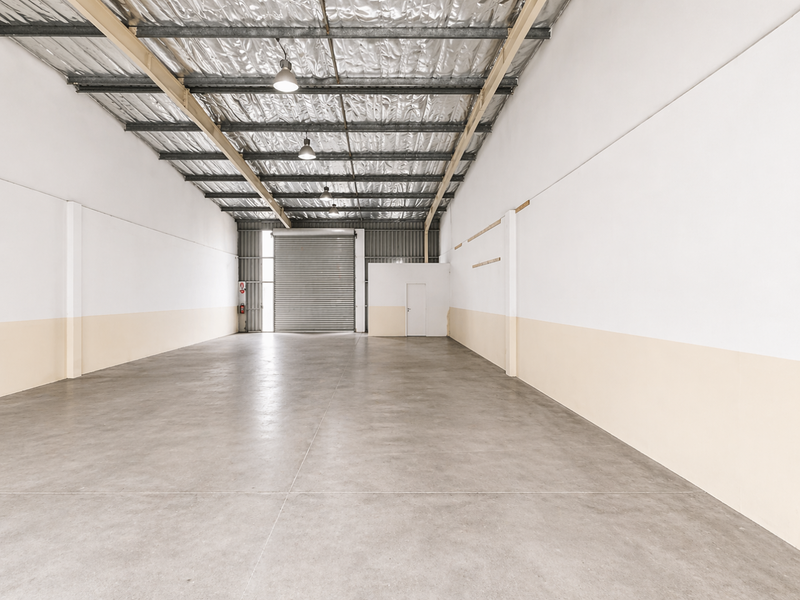 Neat Industrial Unit with Roller Door Access and Reception Office - Photo 6