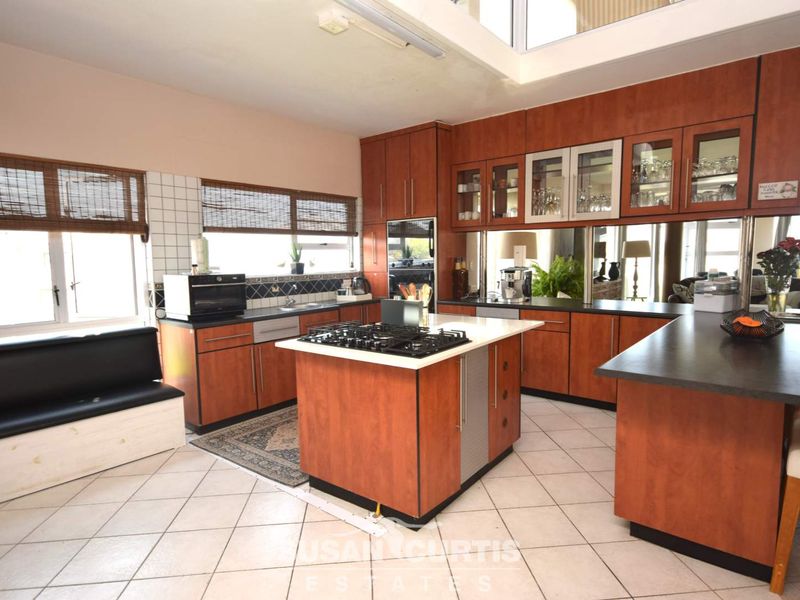 5 BEDROOM HOUSE FOR SALE IN HAGE HEIGHTS - Photo 4