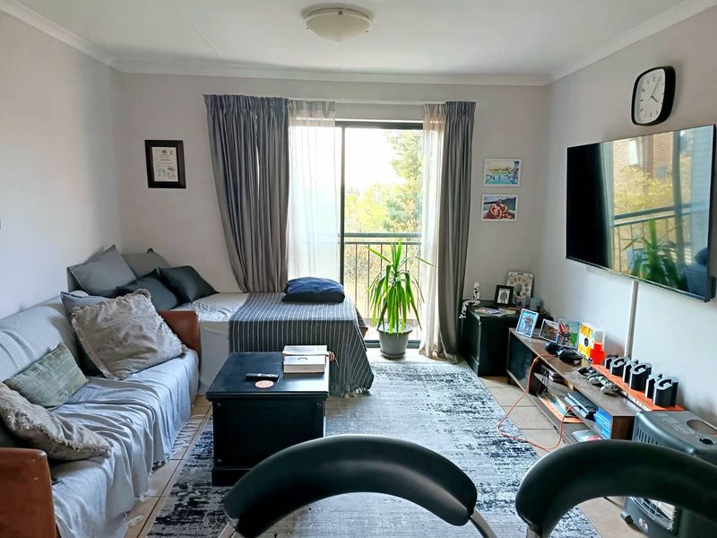 2 Bedroom Apartment for Sale in Olympus, Pretoria - Photo 6