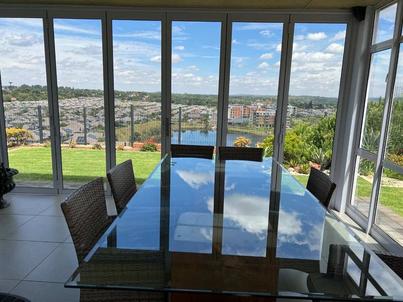 ATTENTION ALL OVER 50! - Photo 2