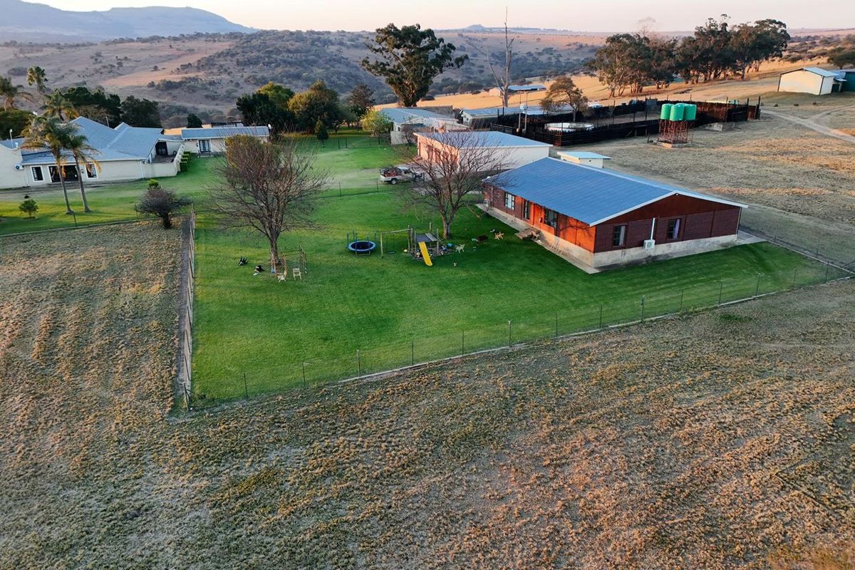 Game farm for sale in Vryheid area - Photo 2