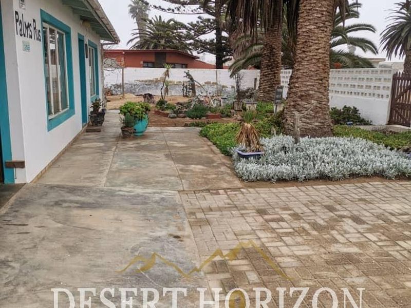 Henties Bay  | Home with a Flat For Sale - Photo 2